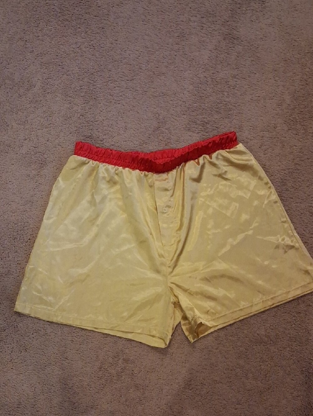 Dec 25th Men's Yellow With Red Band XL 40/42 100% Polyester